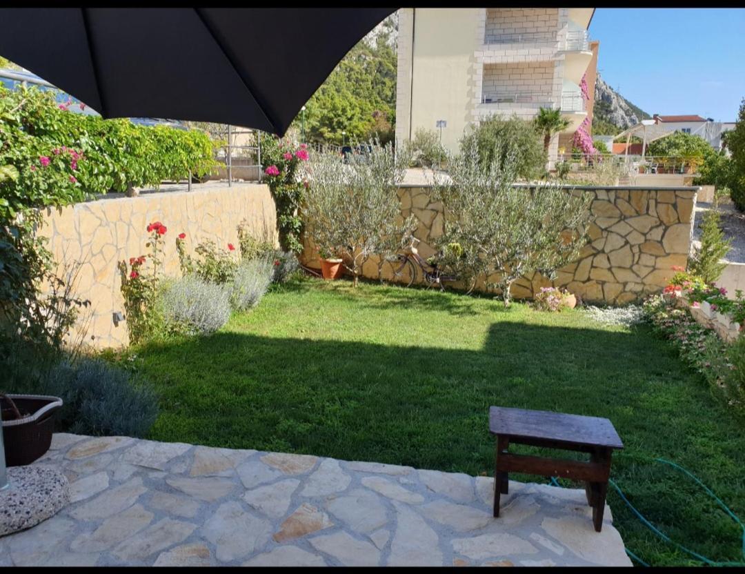 Vila Damir Gradac  Luaran gambar