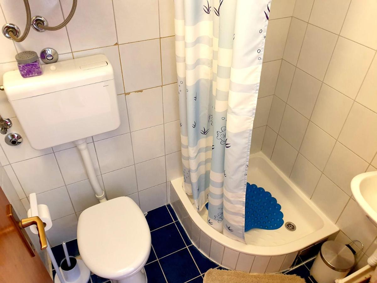 Vila Damir Gradac  Luaran gambar