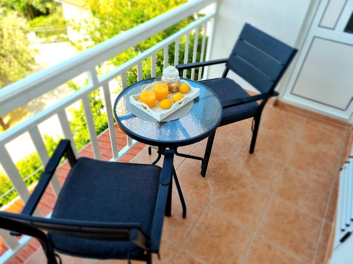 Vila Damir Gradac  Luaran gambar